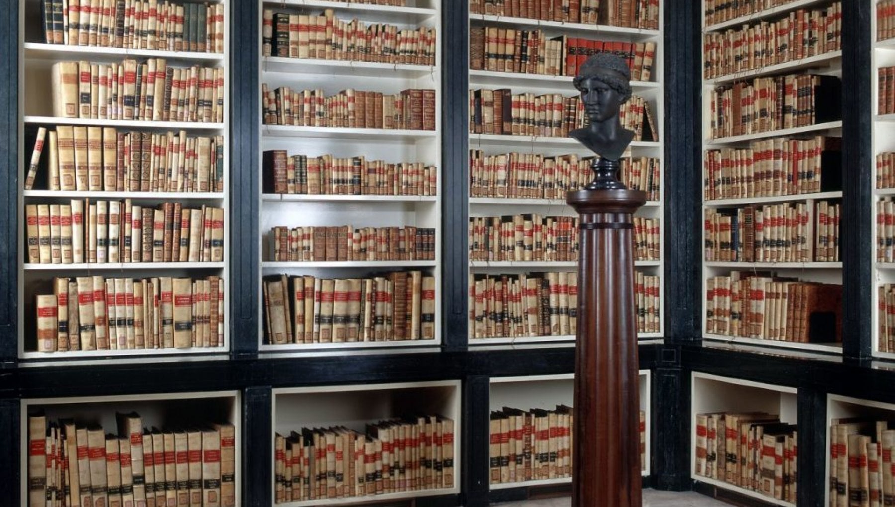 pagenet per istituto archeologico germanico di roma